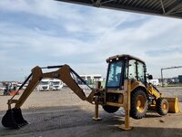 Foto van Gebruikt Bouwmachine Caterpillar 424 4X4 2022