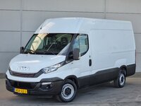 Foto van Gebruikt Lichte bedrijfsauto Iveco Daily 2018