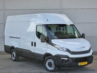 Foto van Gebruikt Lichte bedrijfsauto Iveco Daily 2018