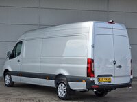 Foto van Gebruikt Lichte bedrijfsauto Mercedes Sprinter 2021