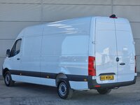 Foto van Gebruikt Lichte bedrijfsauto Mercedes Sprinter 2023