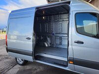 Foto van Gebruikt Lichte bedrijfsauto Mercedes Sprinter 2024