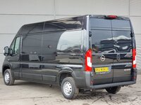 Foto van Gebruikt Lichte bedrijfsauto Opel Movano 2023