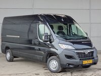 Foto van Gebruikt Lichte bedrijfsauto Opel Movano 2023