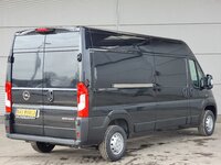 Foto van Gebruikt Lichte bedrijfsauto Opel Movano 2023