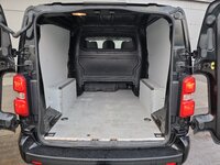 Foto van Gebruikt Lichte bedrijfsauto Opel Vivaro 2020