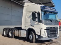 Foto van Nieuw Trekker Volvo FM 6X2