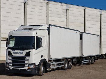 Foto van Gebruikt Bakwagen + Aanhangwagen Scania R 6X2 2018