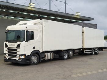 Foto van Gebruikt Bakwagen + Aanhangwagen Scania R 6X2 2018