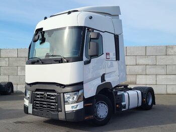 Foto van Gebruikt Trekker Renault T 4X2 2019