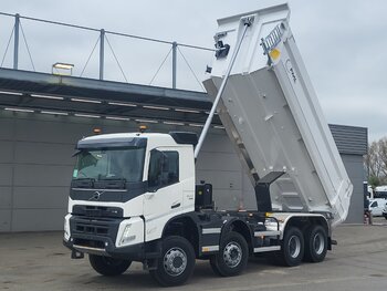 Foto van Nieuw Bakwagen Volvo FMX 8X6