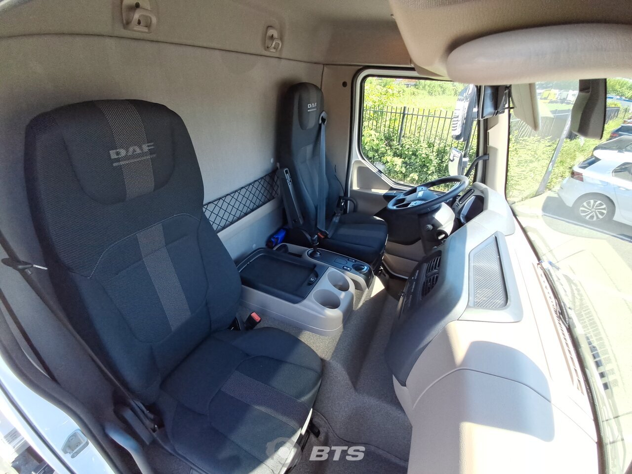 Other : DAF XB 290 4X2 Junge Camion rideaux coulissants