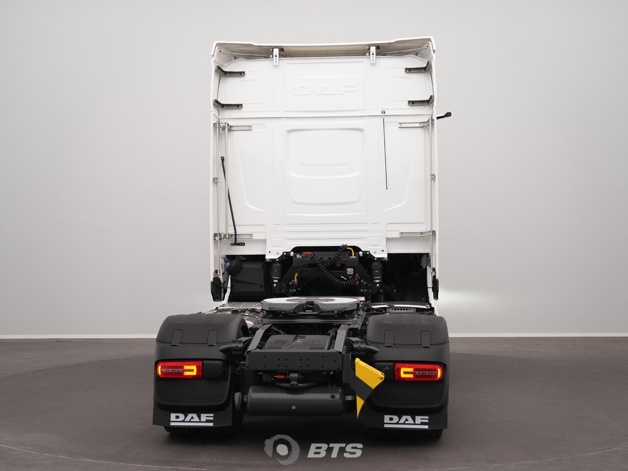 Other : DAF XG 480 sattelzugmaschine