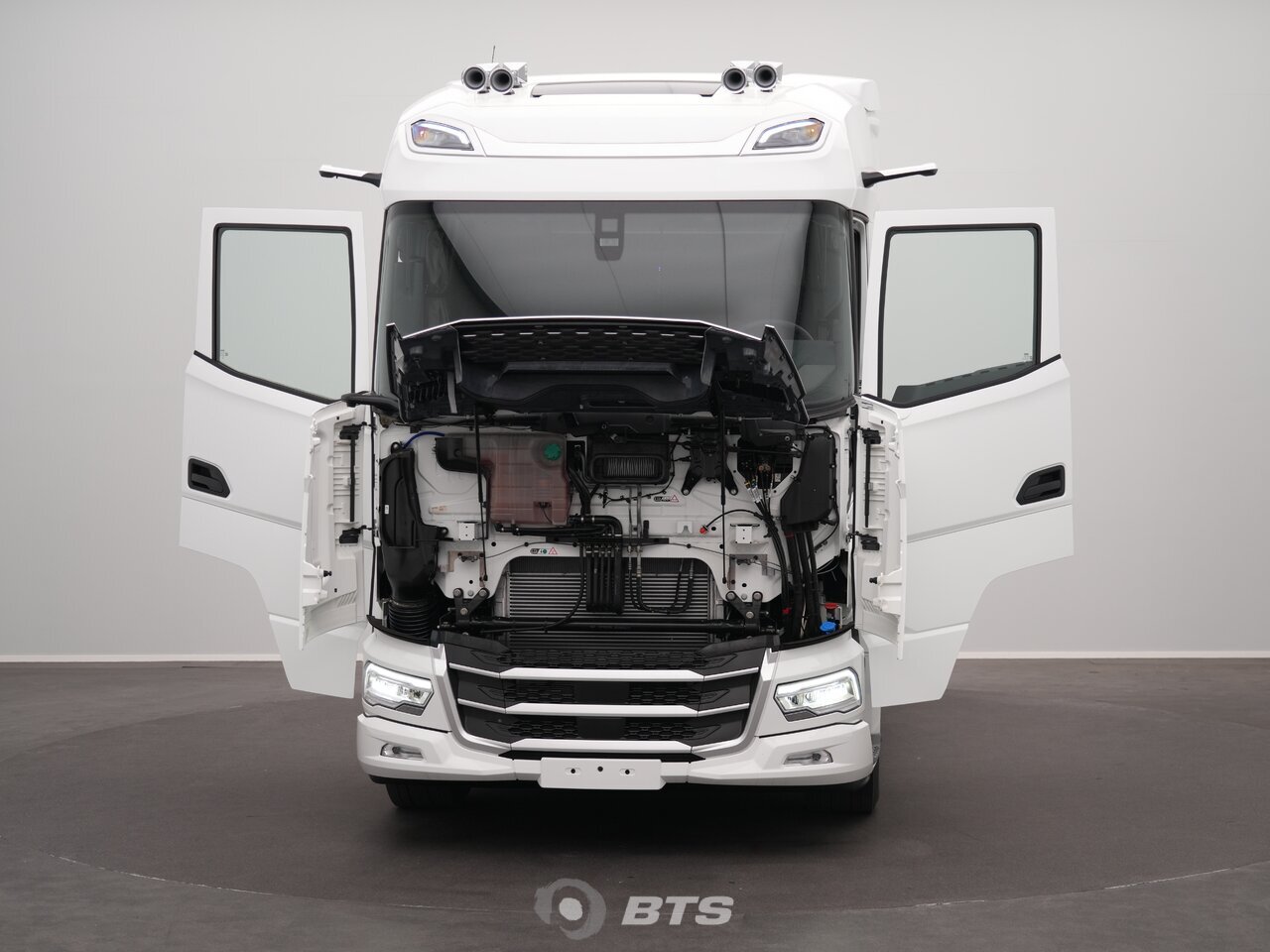 Other : DAF XG 480 sattelzugmaschine