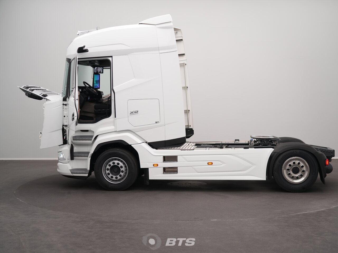 Other : DAF XG 480 sattelzugmaschine