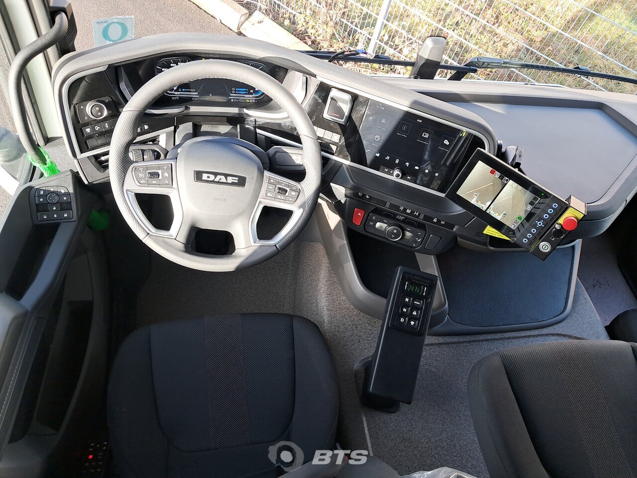 Other : DAF XD 340 شاحنة القمامة