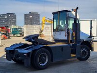 Foto van Gebruikt Terminal trekker Kalmar T2 4X2 2019