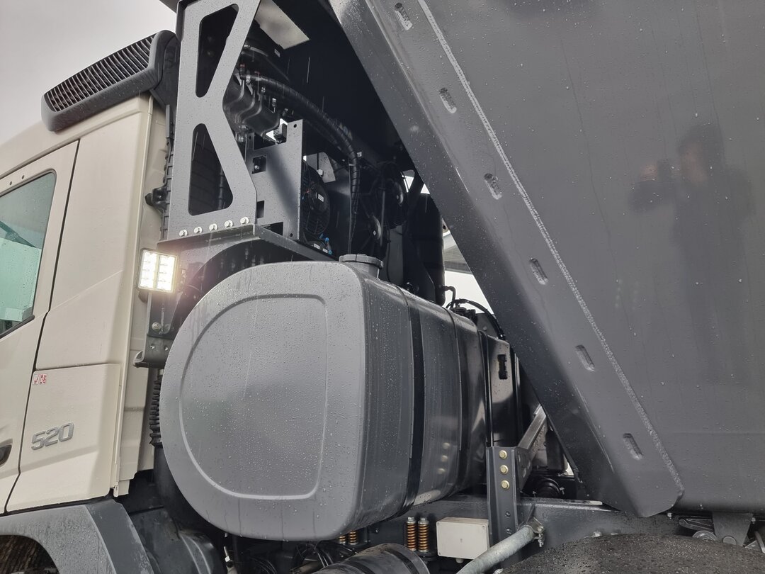 Other : Volvo FMX 520 Camión volquete