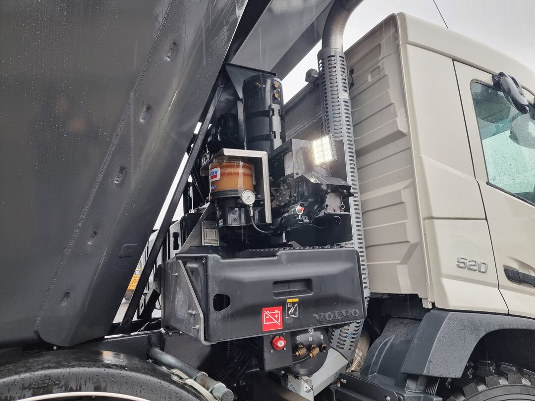 Other : Volvo FMX 520 Camión volquete