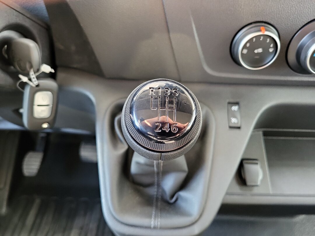 Other : Renault Master 165PK Caja frigorífica cerrada