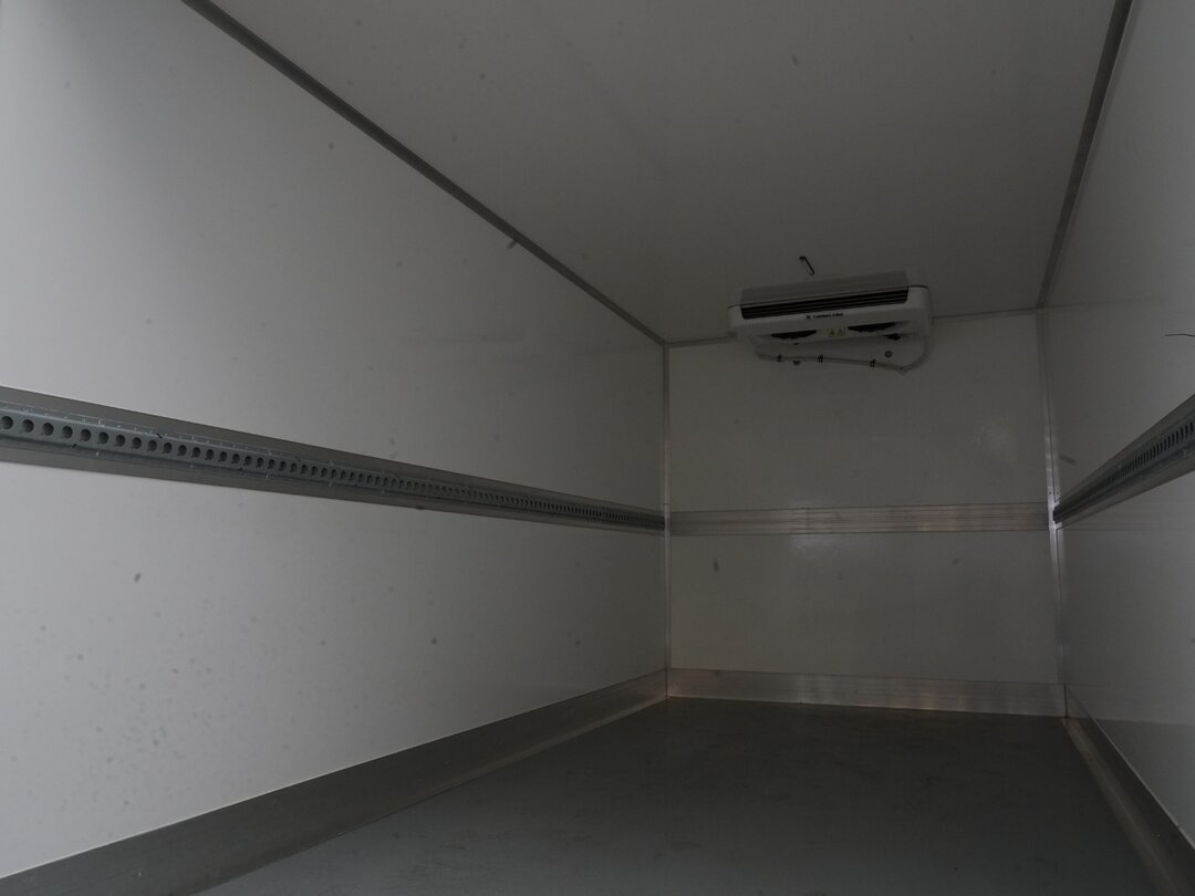 Other : Renault Master 165PK Caja frigorífica cerrada