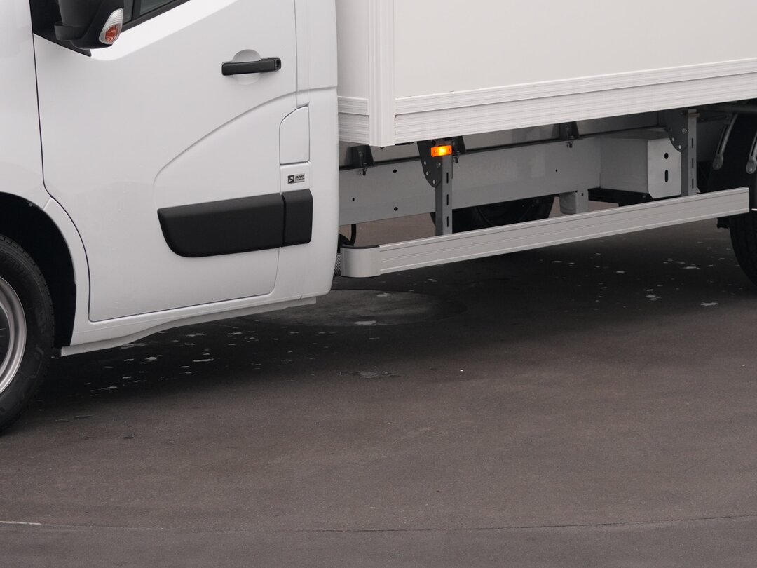 Other : Renault Master 165PK Caja frigorífica cerrada