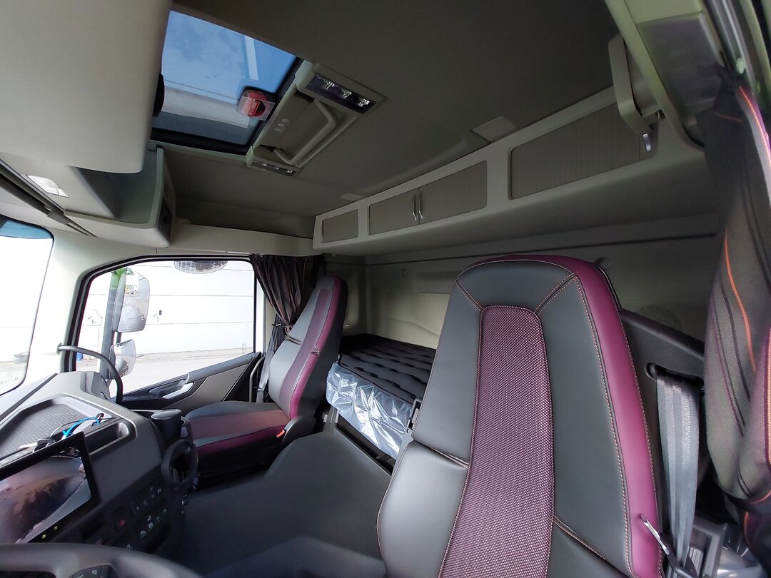 Other : Volvo FM 500 شاحنات مسطحة