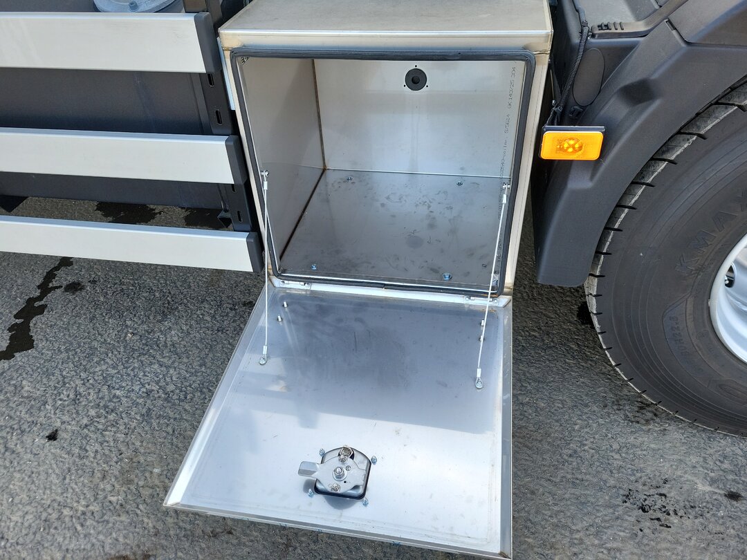 Other : Volvo FM 460 Камиони с кран с кука