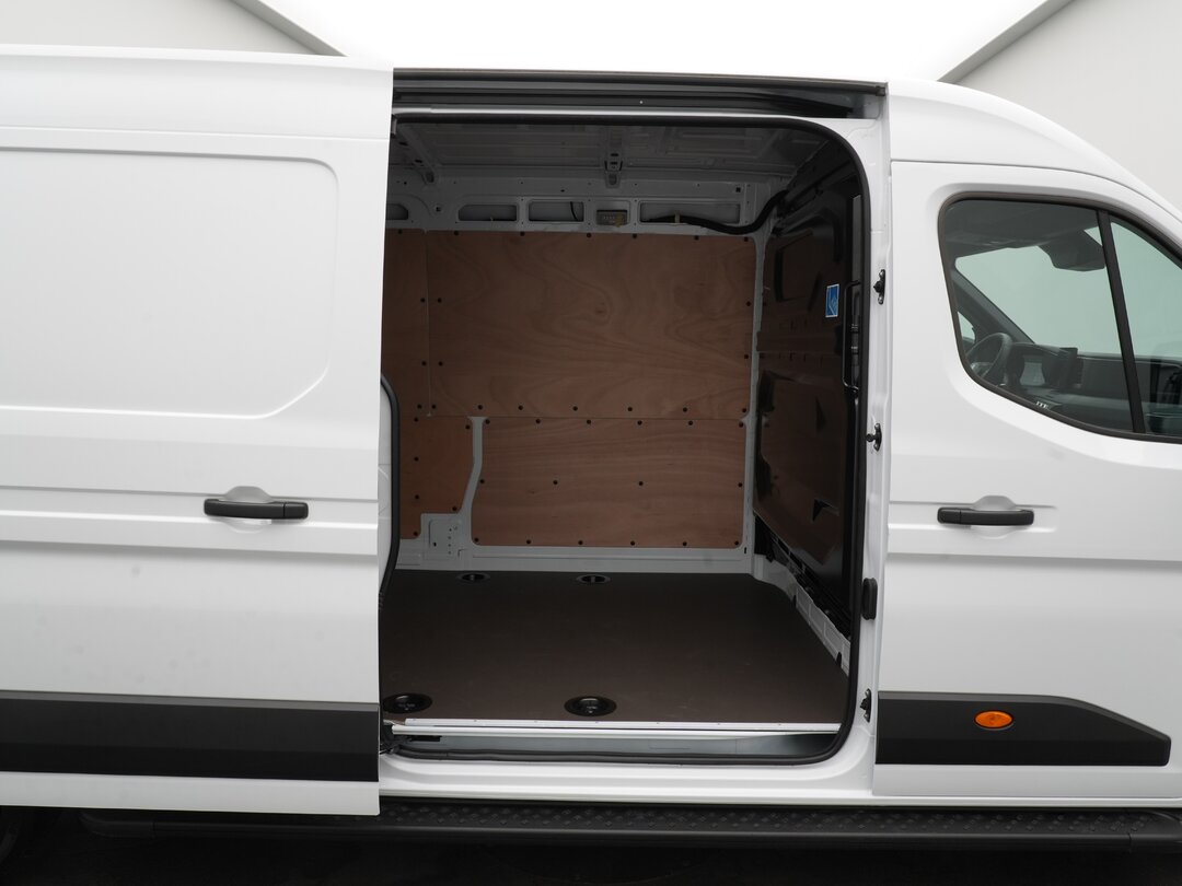 Other : Renault Master 130PK Furgonetka