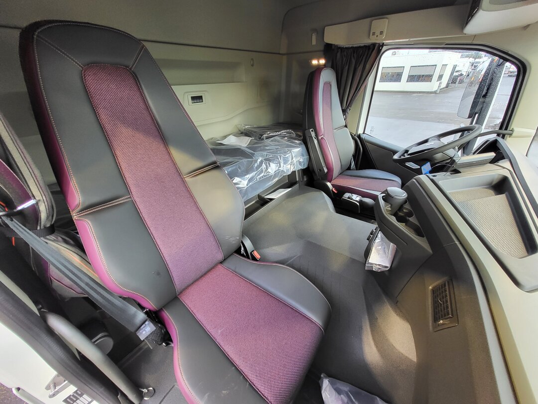 Other : Volvo FM 500 شاحنات مسطحة
