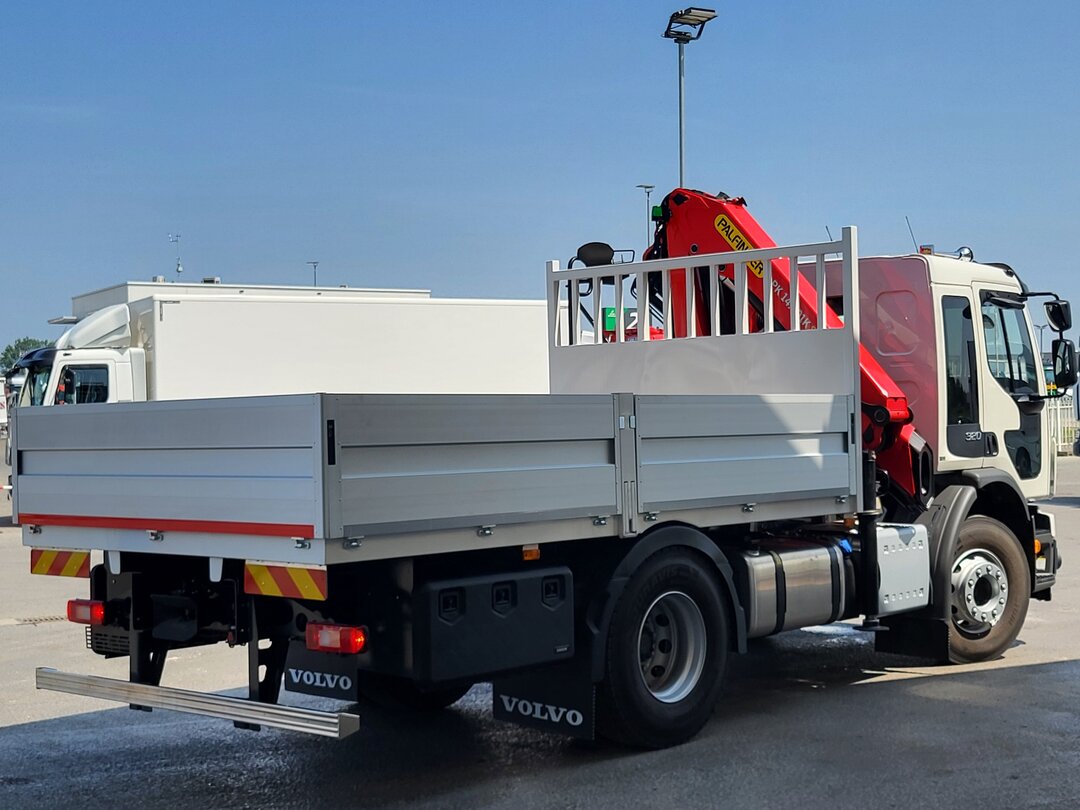 Other : Volvo FE 320 Fladvogne lastbiler