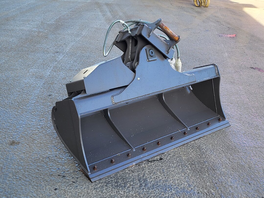 Other : Volvo S40 Korp za bager