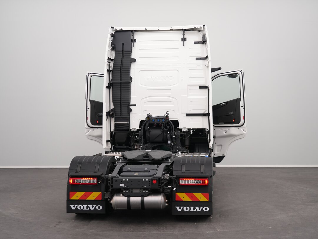Other : Volvo FH16 780 Tractor