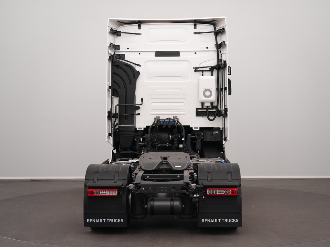 Other : Renault T 520 وحدات الجر