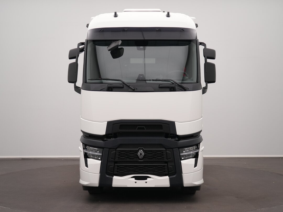 Other : Renault T 520 وحدات الجر