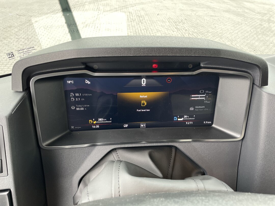 Other : Renault T 520 tegljač