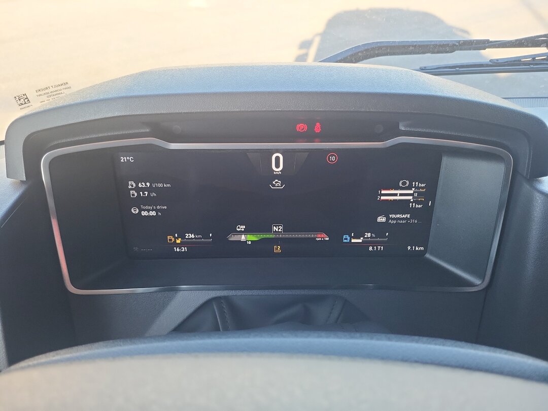 Other : Renault T 520 tegljač