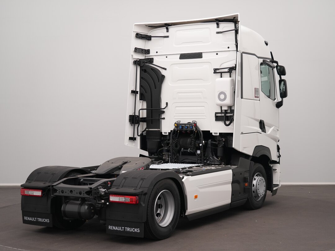 Other : Renault T 520 tegljač