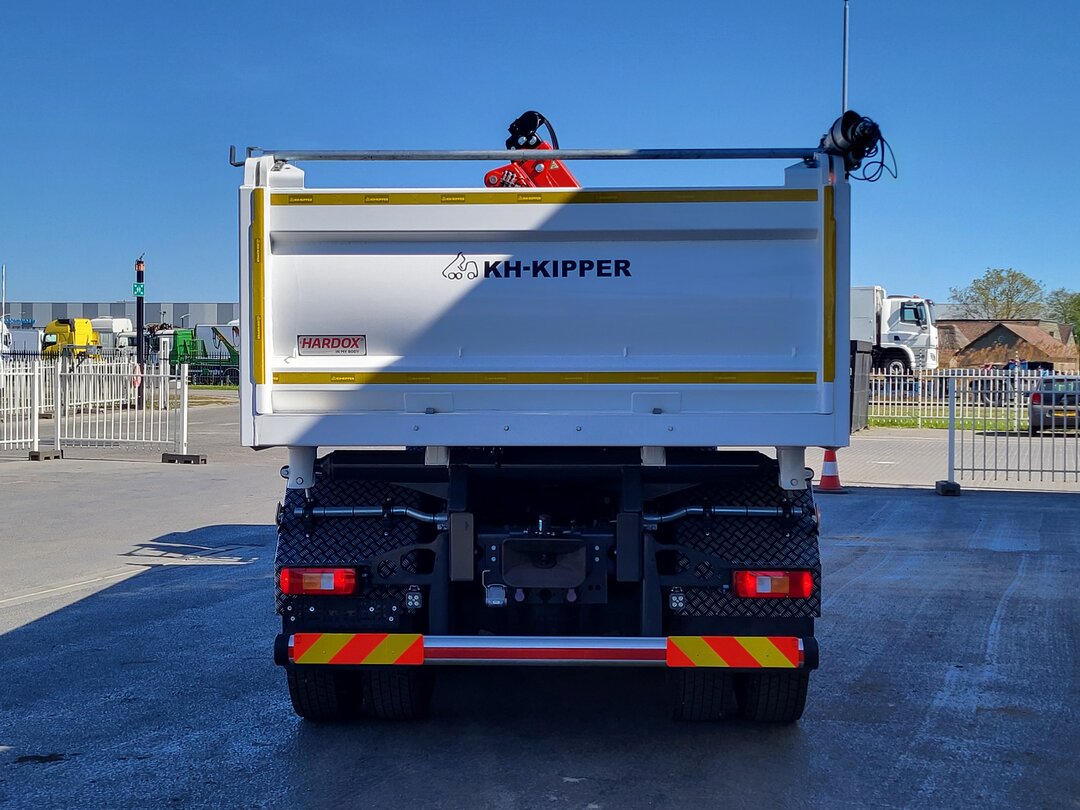 Other : Volvo FMX 420 شاحنة قلاب