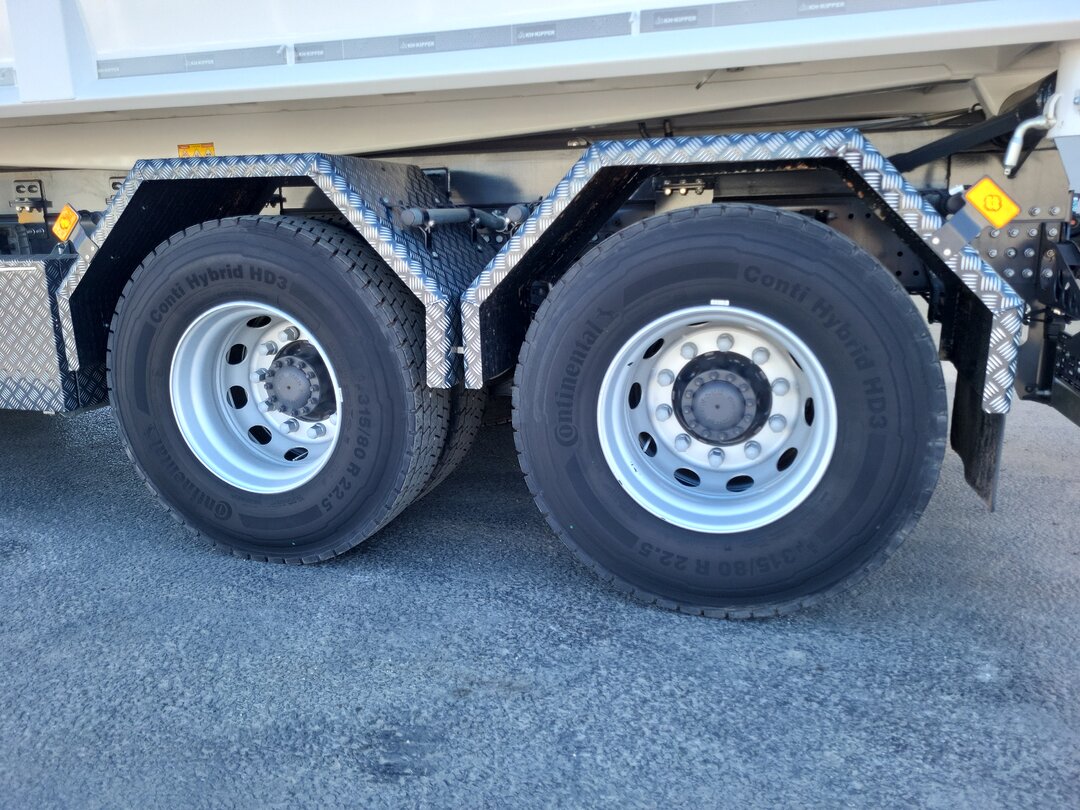 Other : Volvo FMX 420 شاحنة قلاب