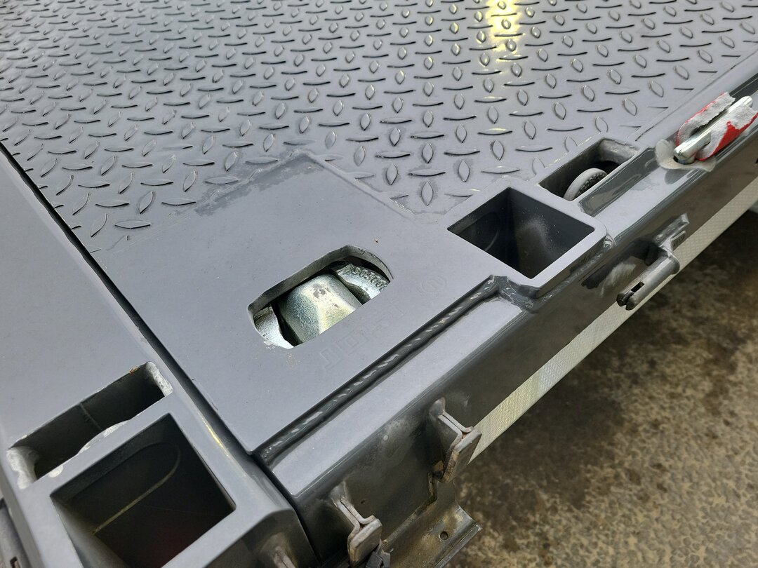Other : Volvo FMX 500 Caja abierta