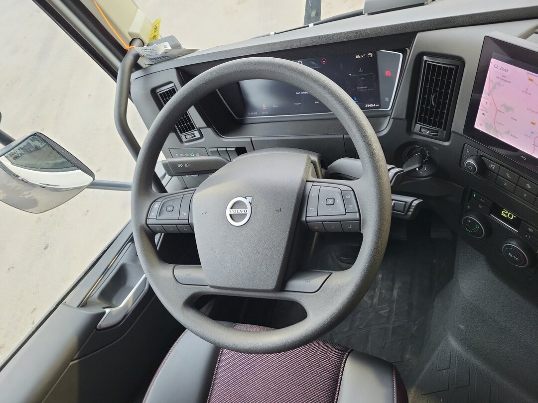 Other : Volvo FMX 500 Caja abierta