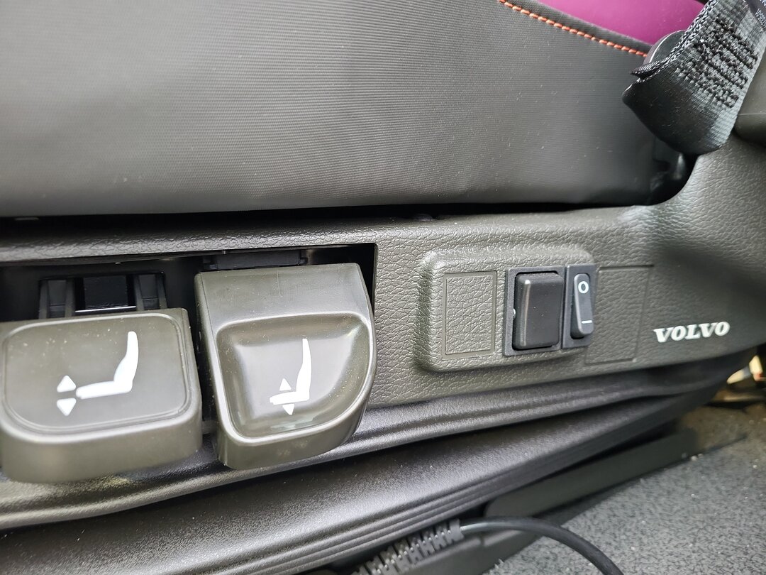 Other : Volvo FMX 500 Caja abierta