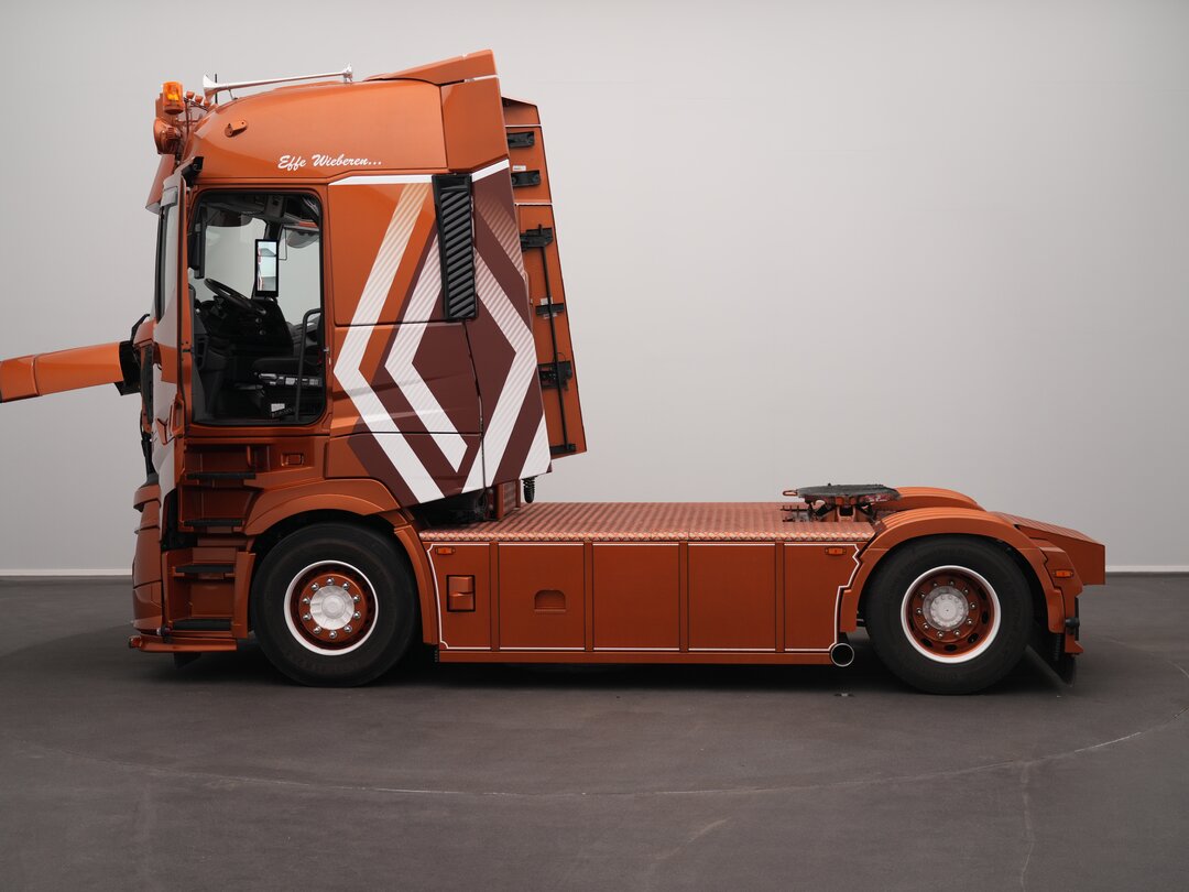 Other : Renault T 480 tegljač
