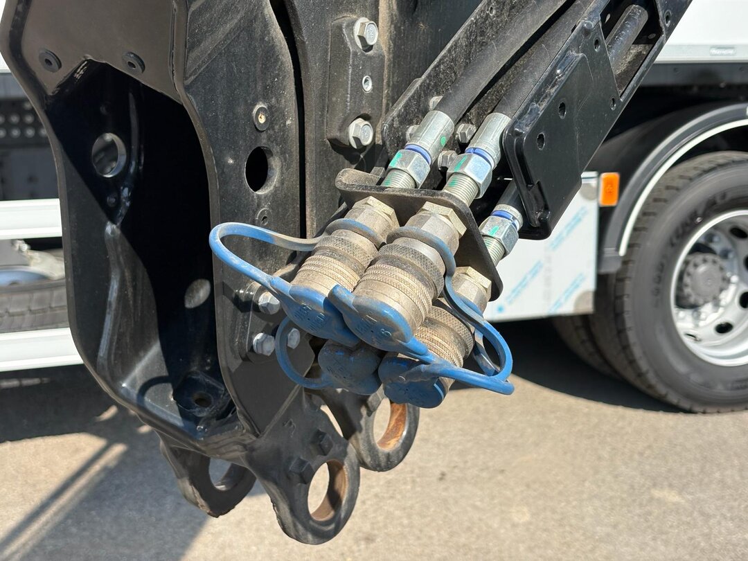 Other : Volvo FM 420 شاحنات مسطحة