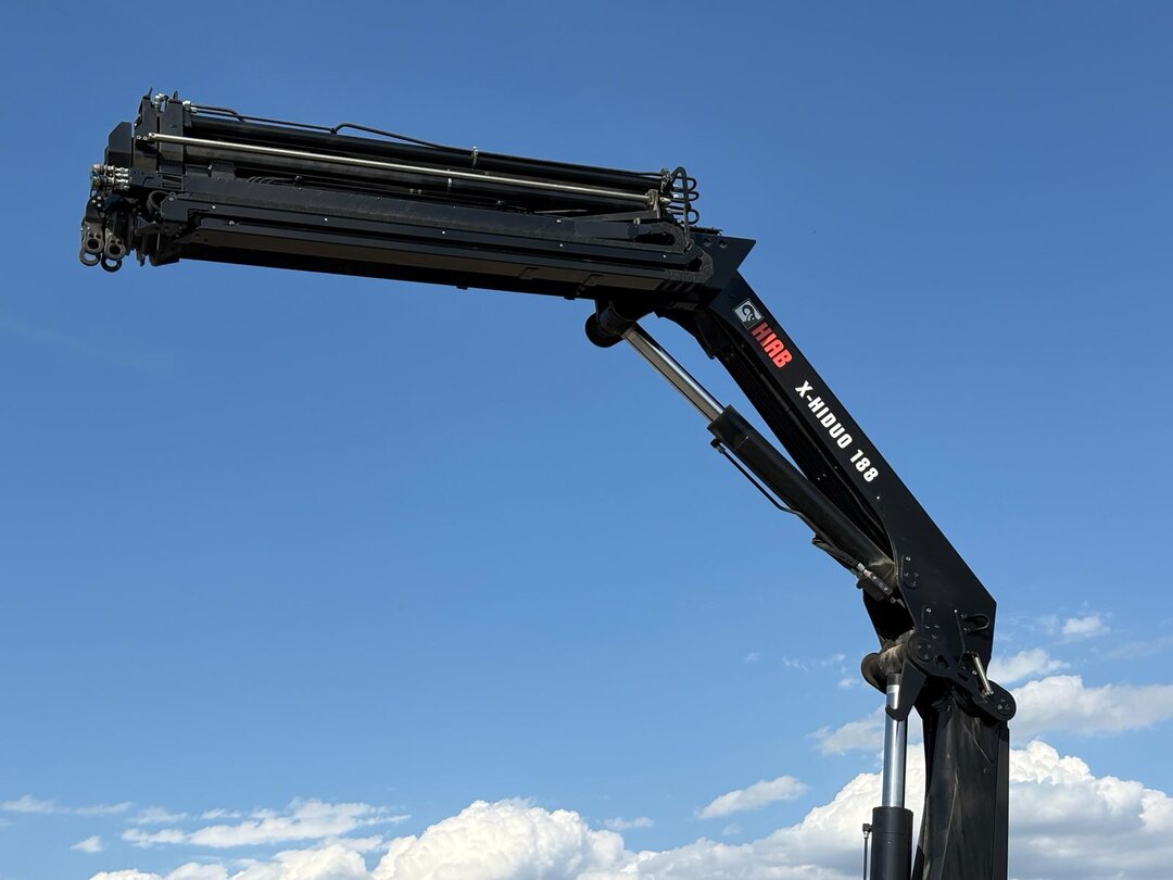 Other : Volvo FM 420 شاحنات مسطحة