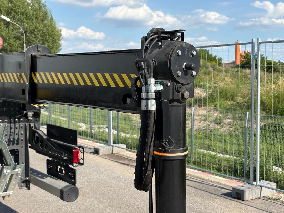 Other : Volvo FM 420 شاحنات مسطحة