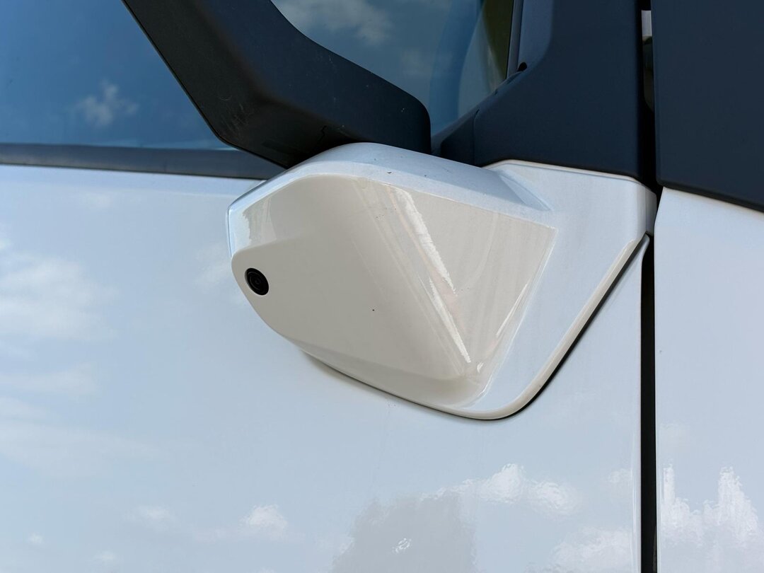 Other : Volvo FM 420 شاحنات مسطحة