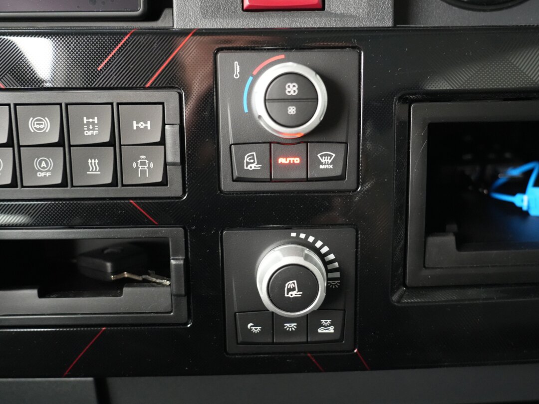 Other : Renault T 520 Trækker