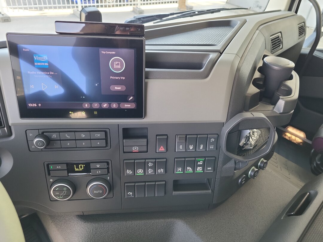 Other : Volvo FM 460 Камиони с кран с кука